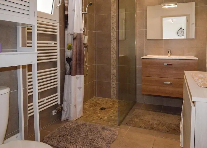 Gorgeous In With Wifi