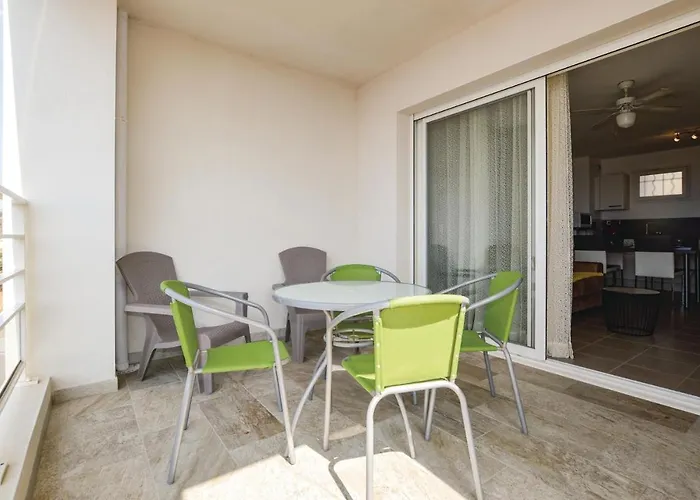 Gorgeous In With Wifi Apartment Ajaccio (Corsica)