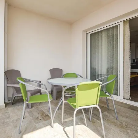1 Bedroom Gorgeous Apartment In Ajaccio Daire Ajaccio (Corsica)